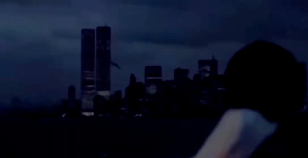 Sisters (1973): skyline cameo of the World Trade Center, both towers (no antenna)